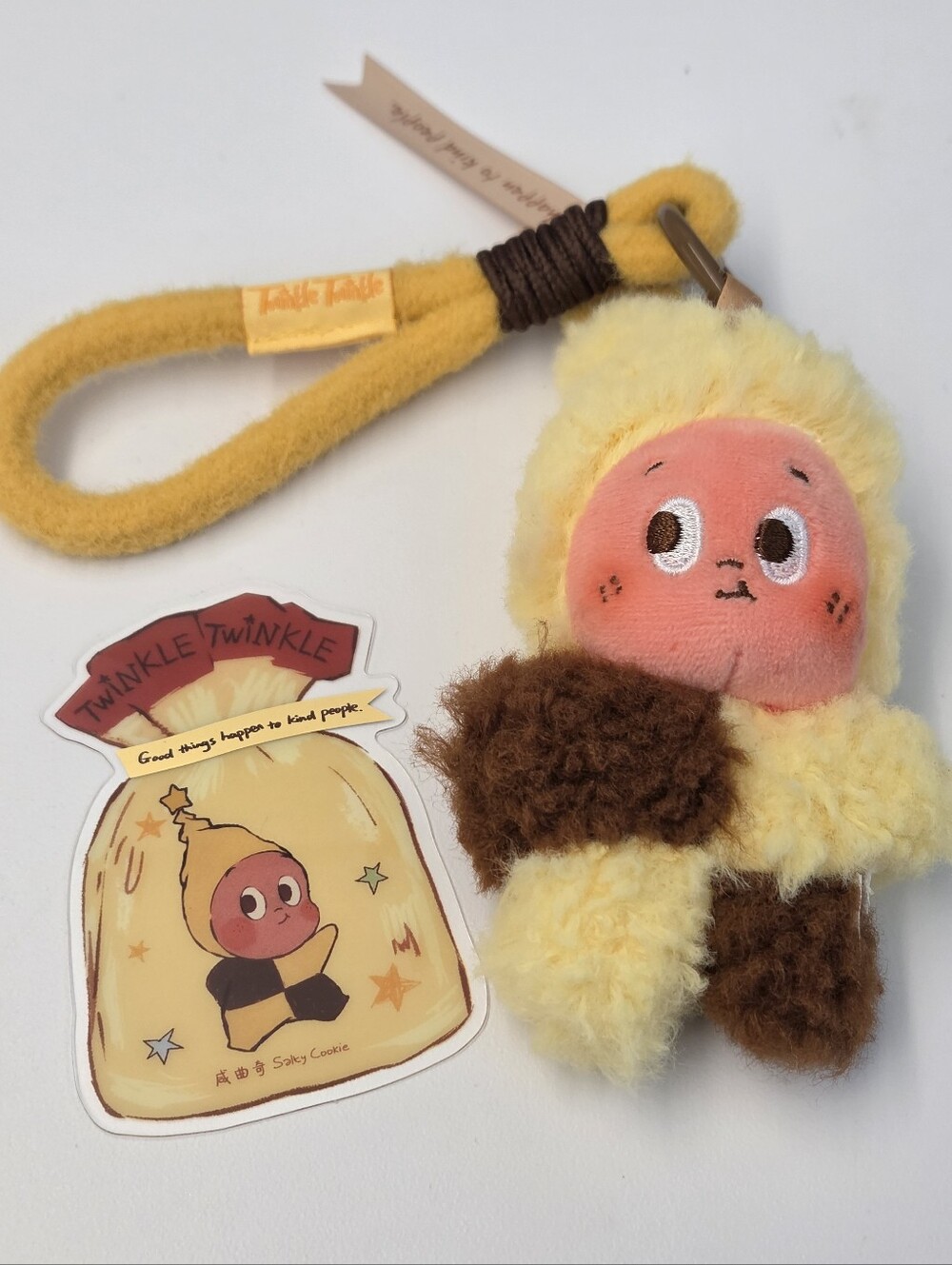 POP MART Twinkle Twinkle Savor the Moment Salty Cookie Plush Keychain Pendant